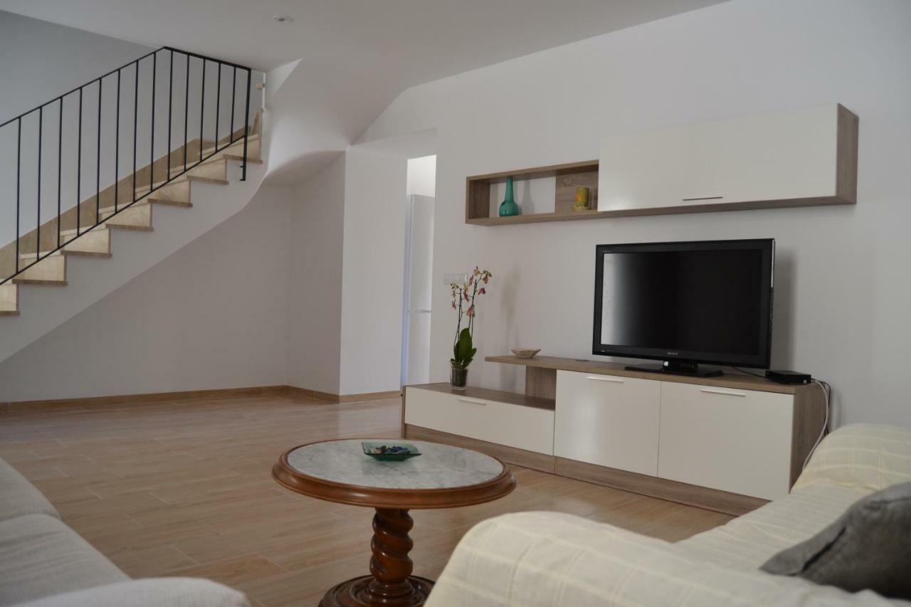 Casa Lluna Campanet Luaran gambar